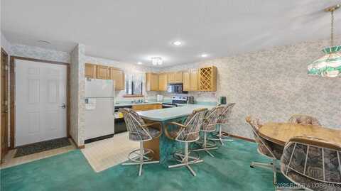 611 Lazy Days Road unit: W4, Osage Beach, MO 65065
