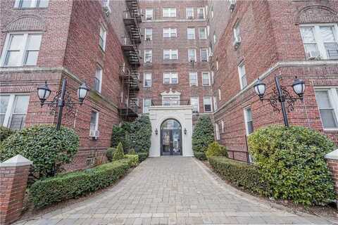 868 East 7th Street, Brooklyn, NY 11230