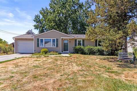 1168 Hook Rd, Farmington, NY 14425