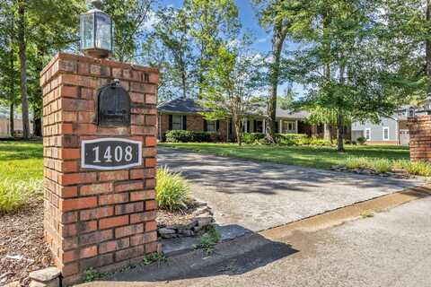 1408 Innisbrook Drive, Hixson, TN 37343