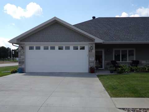 711 Augustine Place, Columbus, NE 68601