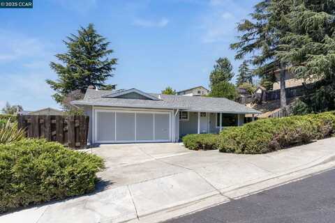 839 Reef Point Dr, Rodeo, CA 94572