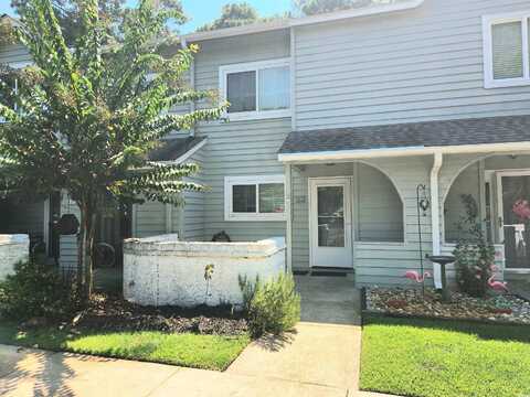 53 Shadow Moss Pl., North Myrtle Beach, SC 29582