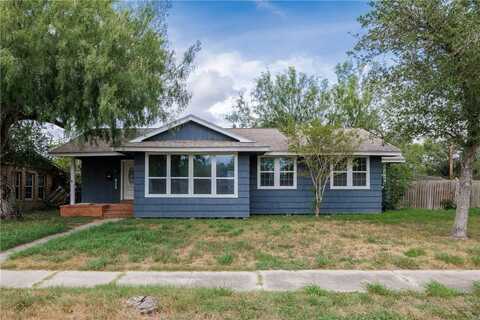 615 E Henderson Street, Bishop, TX 78343