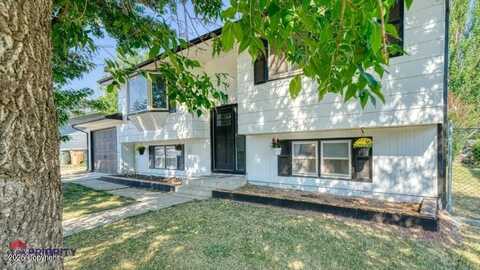 102 Overland Trl -, Gillette, WY 82716