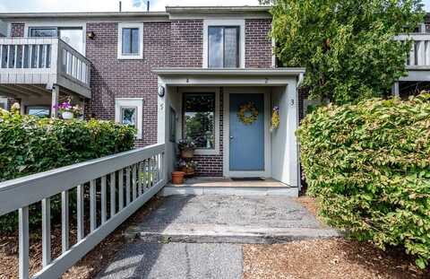 825 W Main Street unit: 4, Barnstable, MA 02630