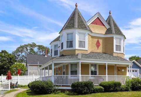 12 Grove Street, Wareham, MA 02571