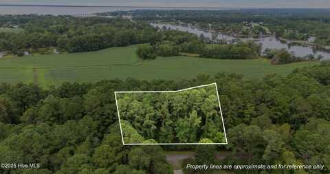 809 Sailhaven Drive, Oriental, NC 28571