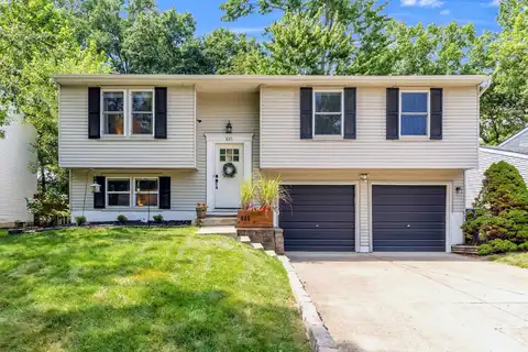 825 Mcdonell Drive, Gahanna, OH 43230