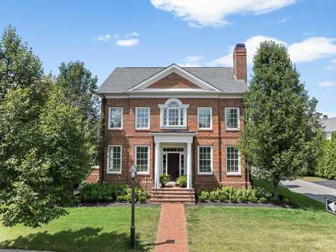 4033 Sedgwick Drive, New Albany, OH 43054