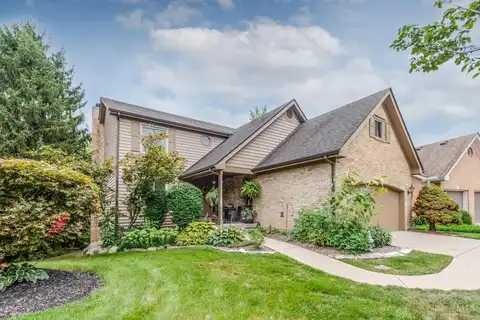 7128 Hartcrest Lane, Centerville, OH 45459