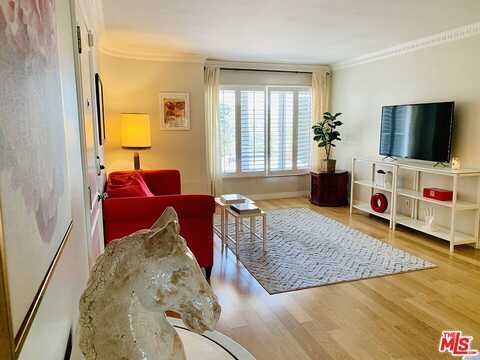 1219 SUNSET PLAZA DR, WEST HOLLYWOOD, CA 90069