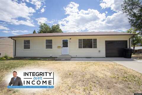 2631 Navarre Road, Casper, WY 82604