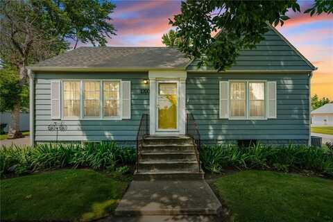 1200 34th NE, Cedar Rapids, IA 52402