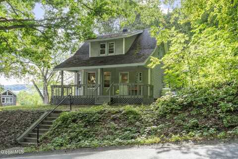 239 Wolf Hollow Road, Glenville, NY 12302