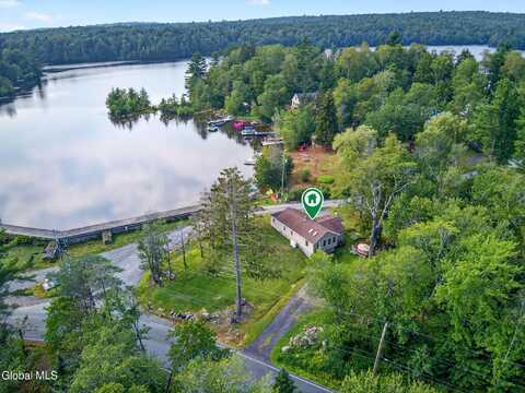 432 Dyken Pond Road, Berlin, NY 12138