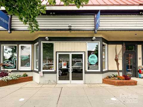 125 & 127 S Main Street, Hendersonville, NC 28792