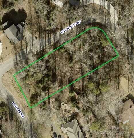 19th Avenue Court NW, Hickory, NC 28601