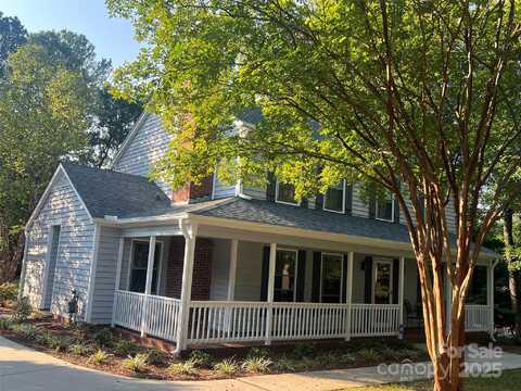 7001 Graburn Road, Charlotte, NC 28226