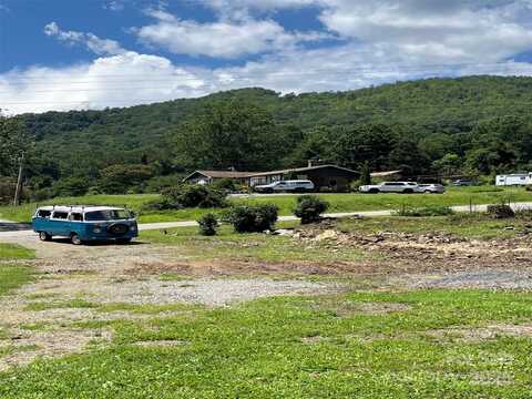 102 Sheepback Mountain Road, Maggie Valley, NC 28751