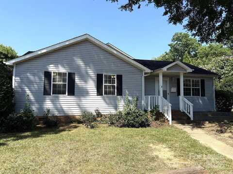 517 Iverson Way, Charlotte, NC 28203