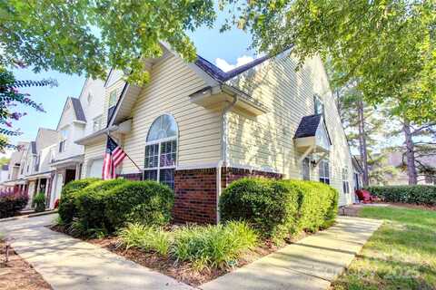 951 Sparrows Nest Lane, Pineville, NC 28134