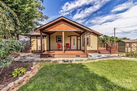 150 Oak Hill Road, Candler, NC 28715