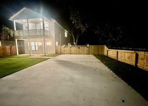 2662 Bennett Yard Road, North Charleston, SC 29405