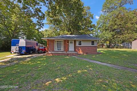 169 D Street, Jackson, TN 38301