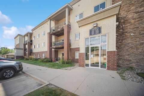 6350 Coachlight Drive unit: 1307, West Des Moines, IA 50266