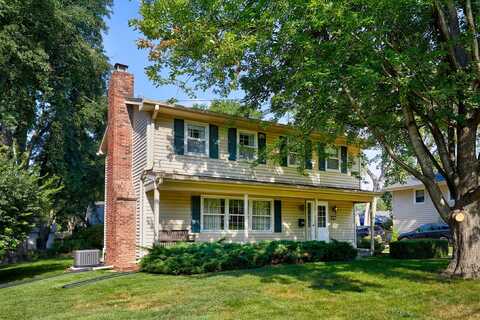 842 23rd Street, West Des Moines, IA 50265