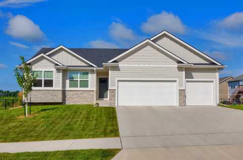 280 NE 61st Street, Pleasant Hill, IA 50327