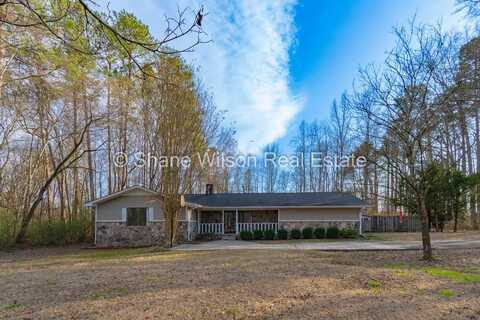136 NE Cochran Drive, DALTON, GA 30721