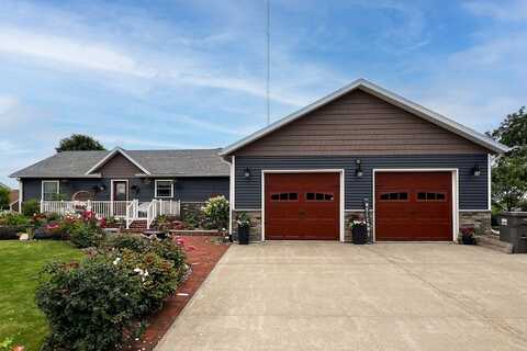 502 E Plum, West Union, IA 52175