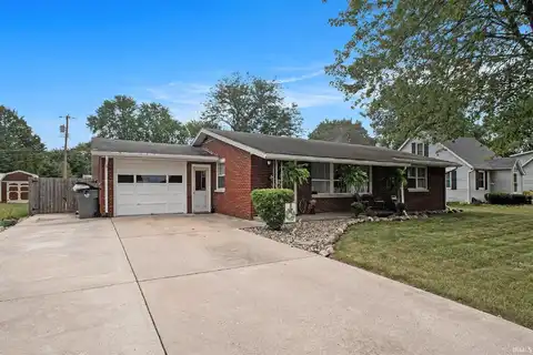 1206 S 12th Street, Goshen, IN 46526