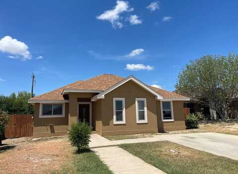 2075 Fox Borough Dr, Eagle Pass, TX 78852