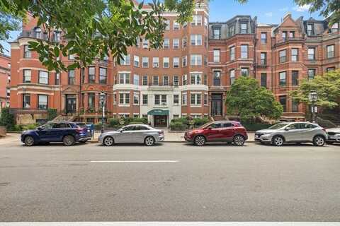 250 Commonwealth Ave 20, Boston, MA 02116