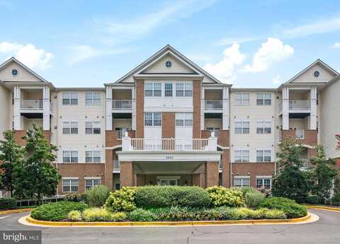 2607 Chapel Lake Dr #102, Gambrills, MD 21054