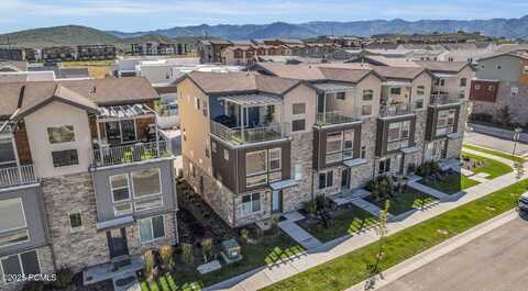 1386 Village Green Trail, Park City, UT 84098