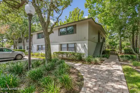 8 CRISTINA Court, Saint Augustine, FL 32086