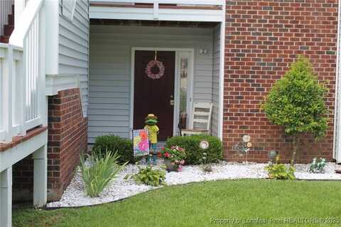 241-2 Waterdown Dr., Fayetteville, NC 28314