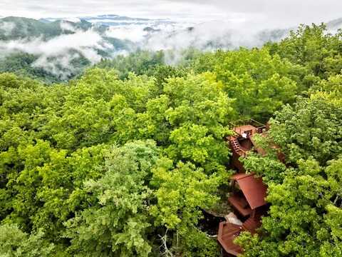 565 Silver Ridge, Bryson City, NC 28713