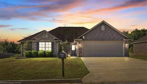 303 Arcadia RD, Poteau, OK 74953