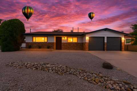 1613 GLORIETA Street NE, Albuquerque, NM 87112