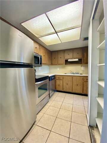 3704 Broadway unit: 317, Fort Myers, FL 33901