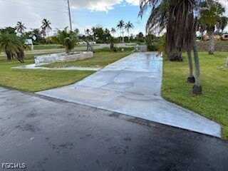 13611 Dowitcher Drive, Fort Myers, FL 33908