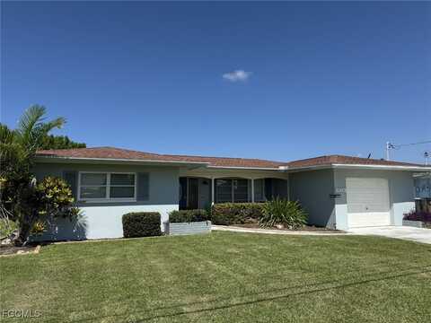 4928 SW 1st Court, Cape Coral, FL 33914
