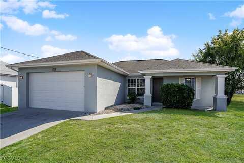 1709 NE 6th Place, Cape Coral, FL 33909