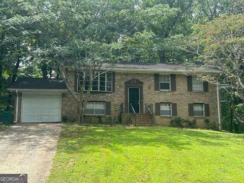 1439 Walnut Ridge, Stone Mountain, GA 30083