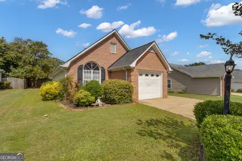 10 Greentree, Newnan, GA 30265